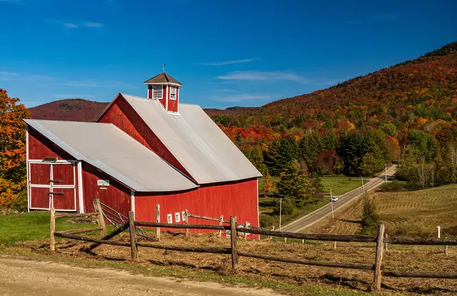 20 Things to Do in Vermont in September and October 2 When is Fall Foliage in Vermont?
